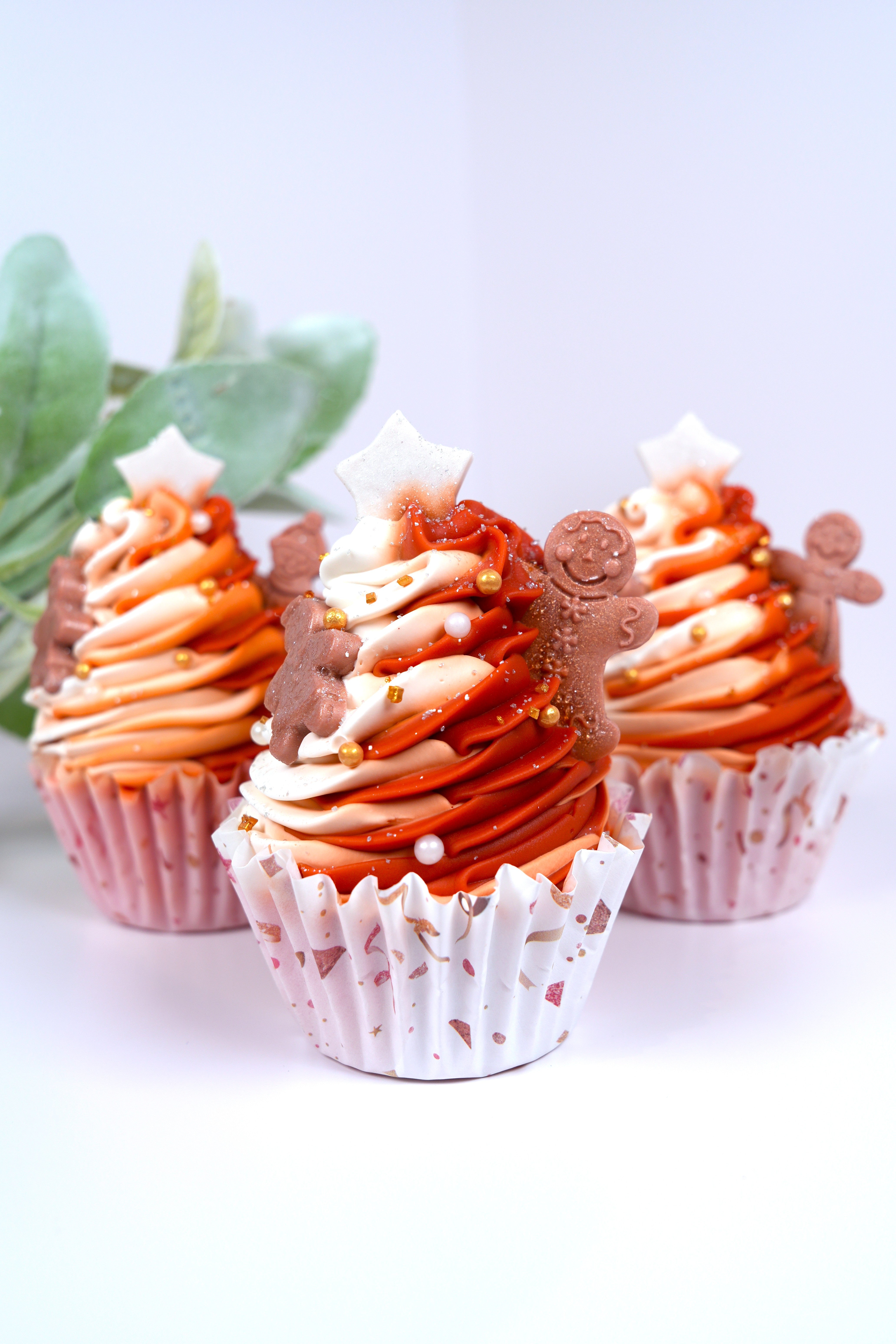 Gingerbread Peppermint Cupcake