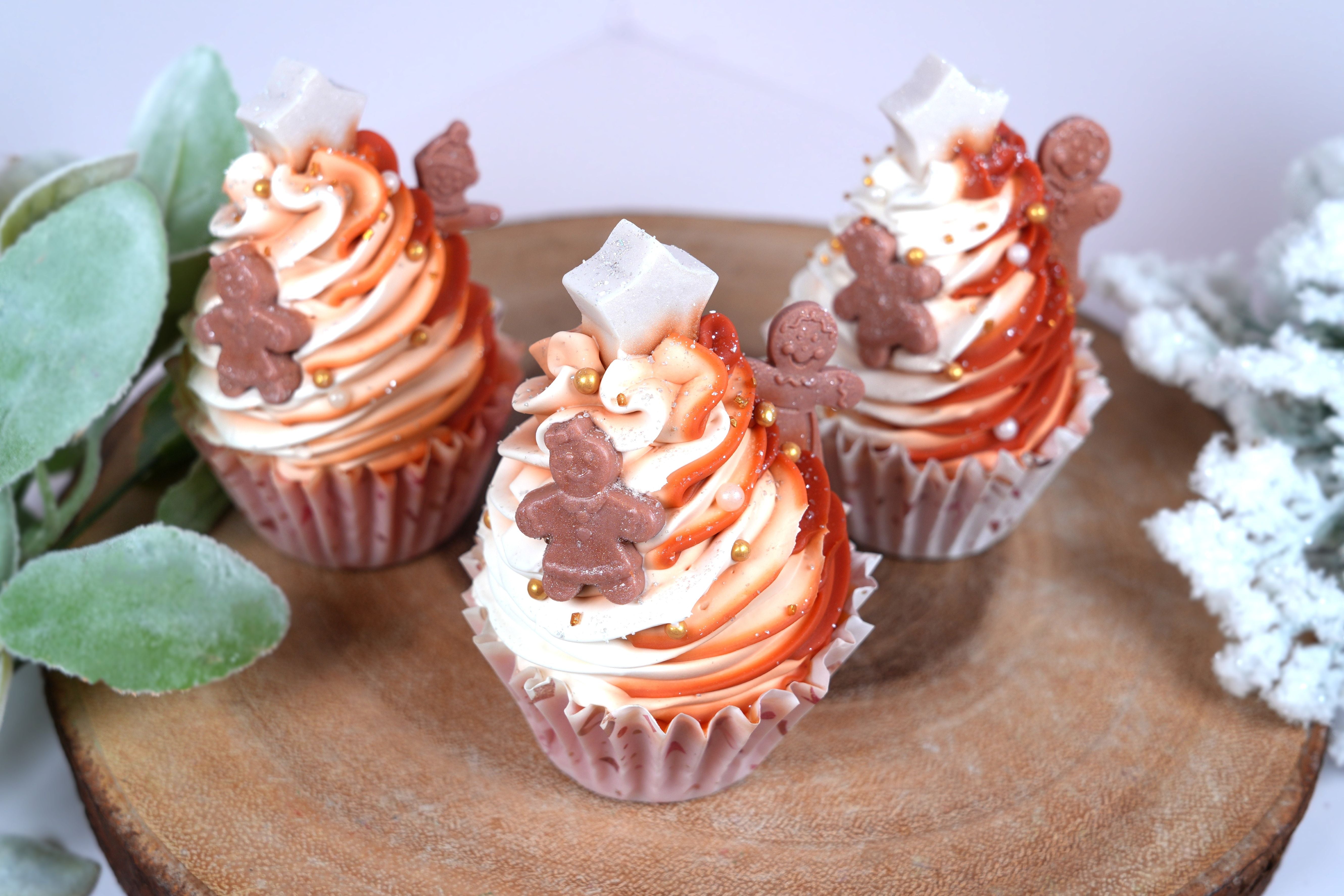 Gingerbread Peppermint Cupcake